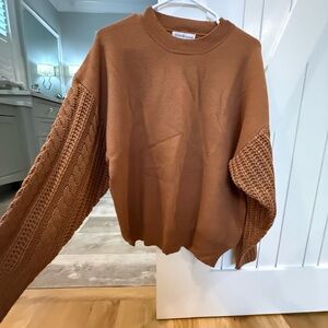 Womens Zenana sweater, never worn, size S